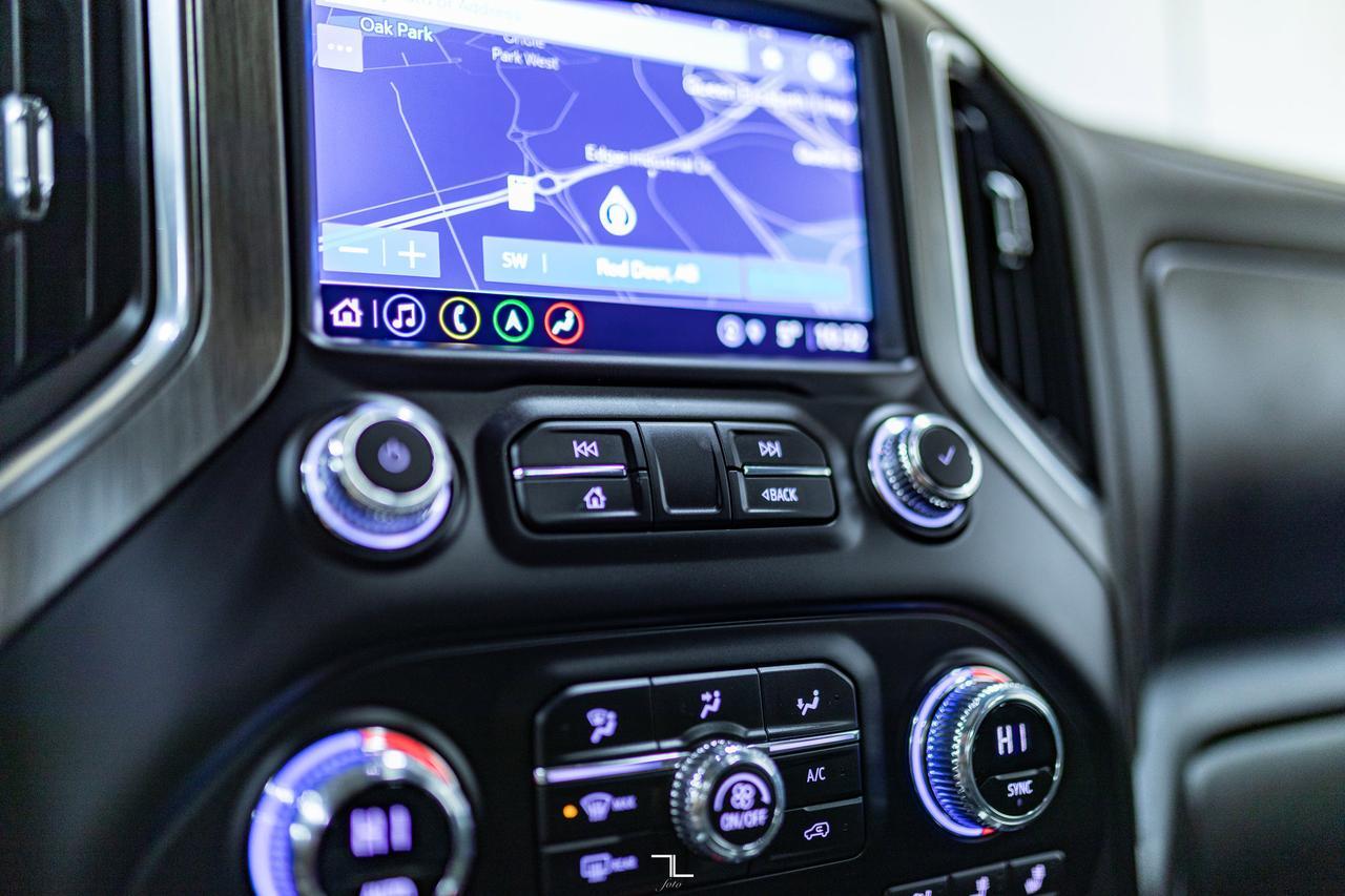 2023 GMC Sierra 2500HD 4x4 Crew Cab Denali Diesel Leather Roof Nav BCam Red Deer AB