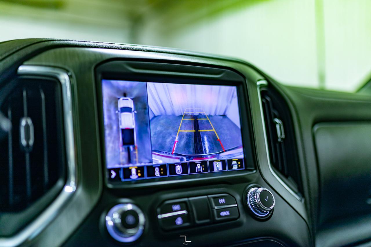 2023 GMC Sierra 2500HD 4x4 Crew Cab Denali Diesel Leather Roof Nav Red Deer AB