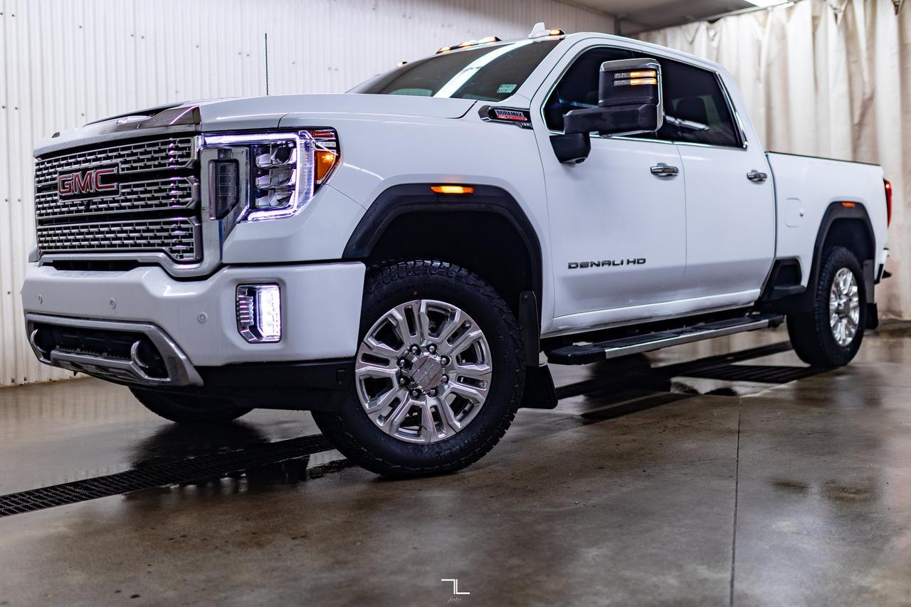 2023 GMC Sierra 2500HD 4x4 Crew Cab Denali Diesel Leather Roof Nav Red Deer AB