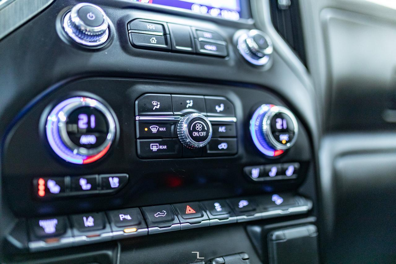 2023 GMC Sierra 2500HD 4x4 Crew Cab Denali Diesel Leather Roof Nav Red Deer AB