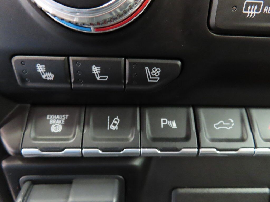 2023 GMC Sierra 2500HD 4x4 Crew Cab Denali Fond du Lac WI