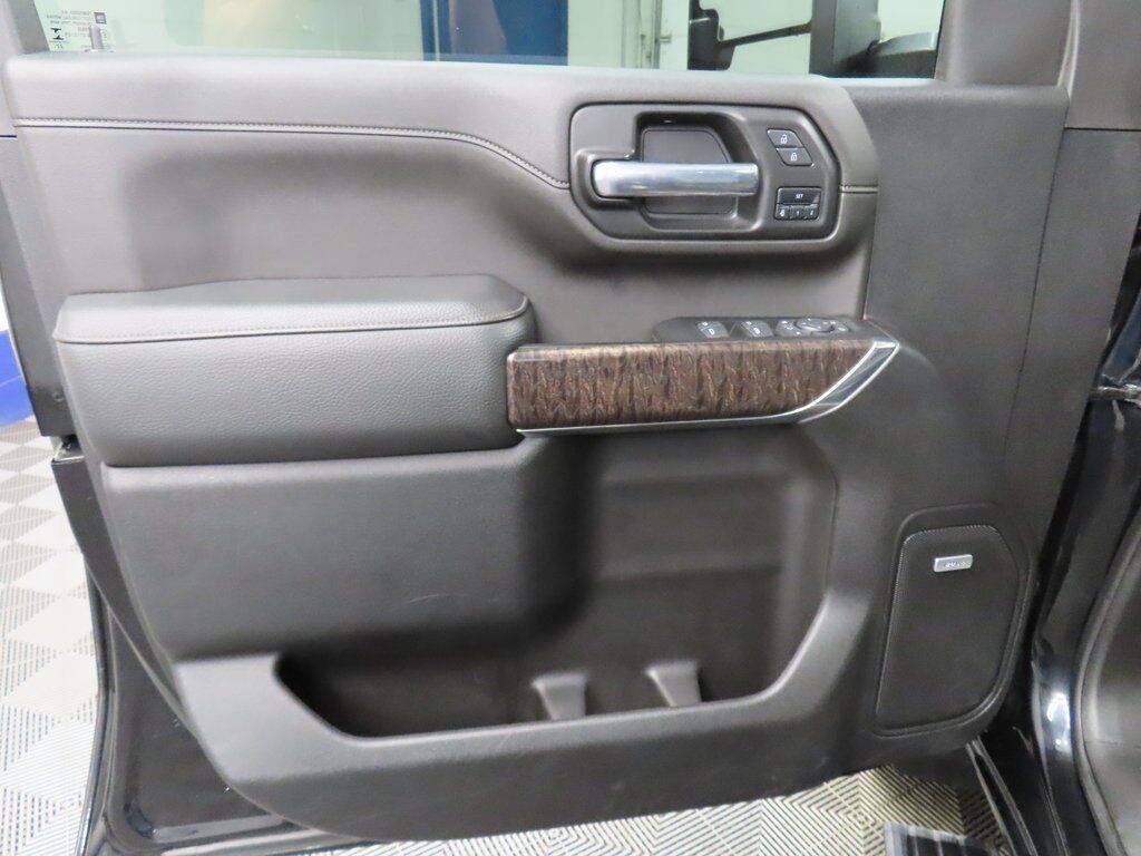 2023 GMC Sierra 2500HD 4x4 Crew Cab Denali Fond du Lac WI