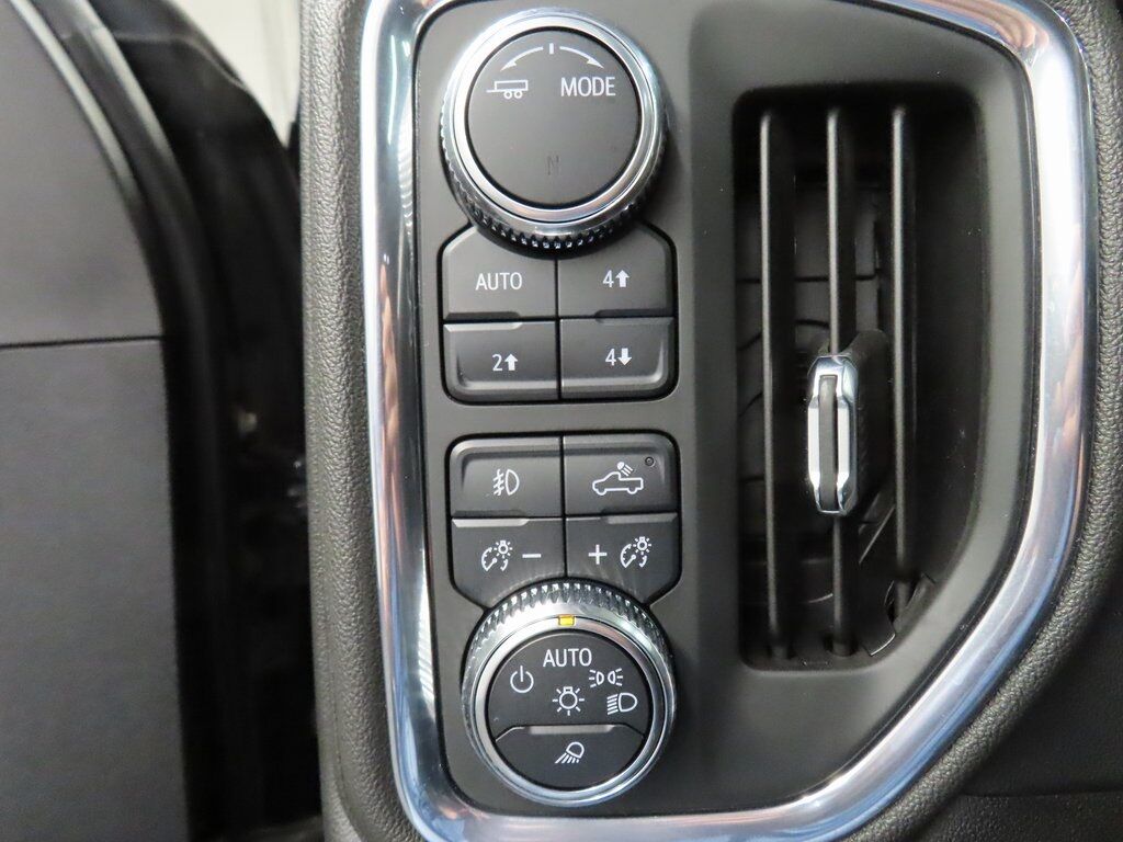 2023 GMC Sierra 2500HD 4x4 Crew Cab Denali Fond du Lac WI