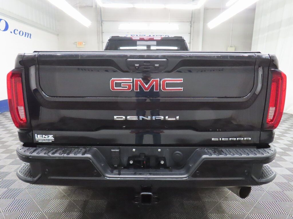 2023 GMC Sierra 2500HD 4x4 Crew Cab Denali Fond du Lac WI