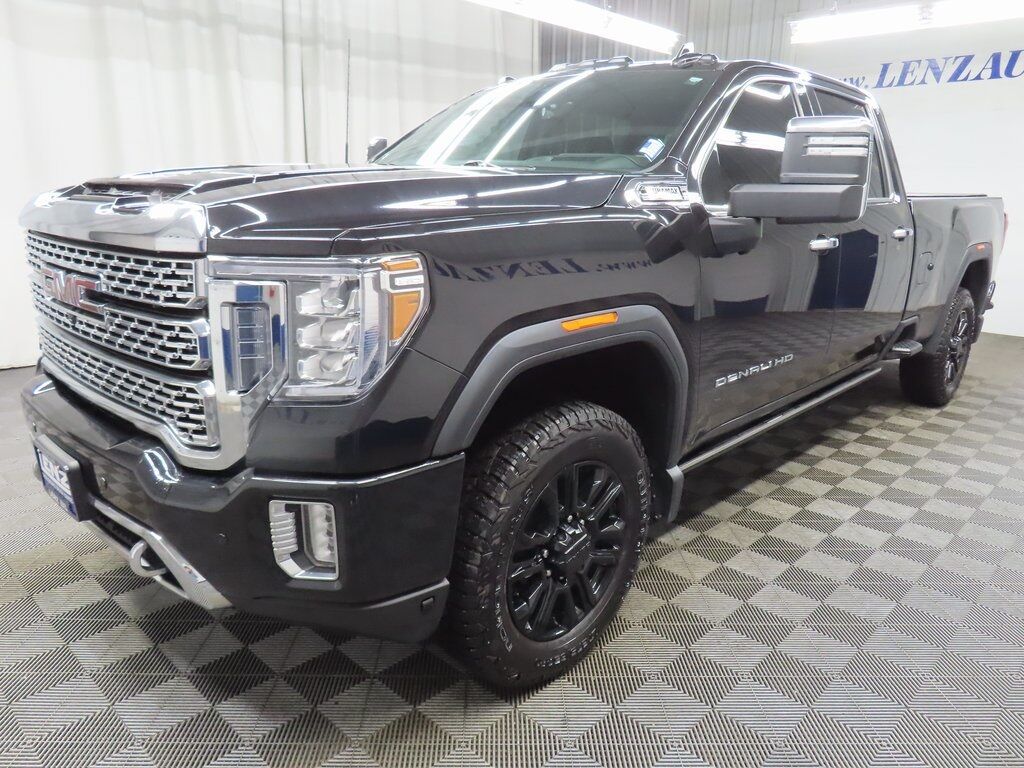 2023 GMC Sierra 2500HD 4x4 Crew Cab Denali Fond du Lac WI