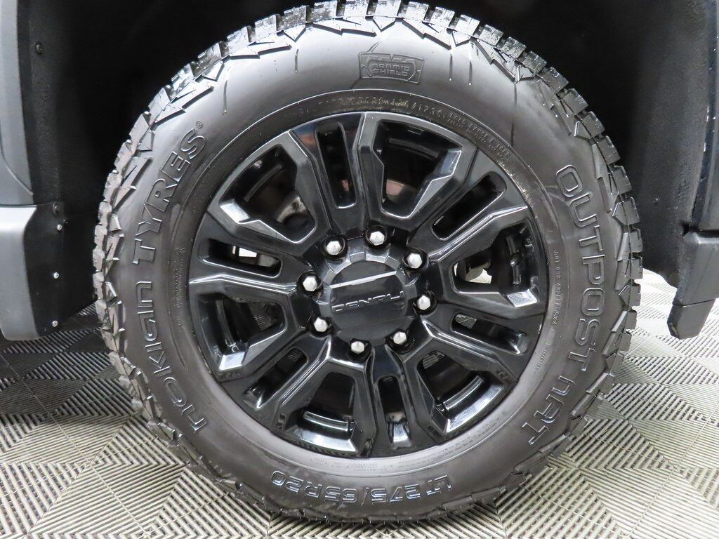 2023 GMC Sierra 2500HD 4x4 Crew Cab Denali Fond du Lac WI