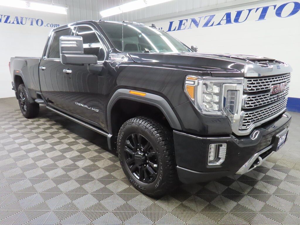 2023 GMC Sierra 2500HD 4x4 Crew Cab Denali Fond du Lac WI