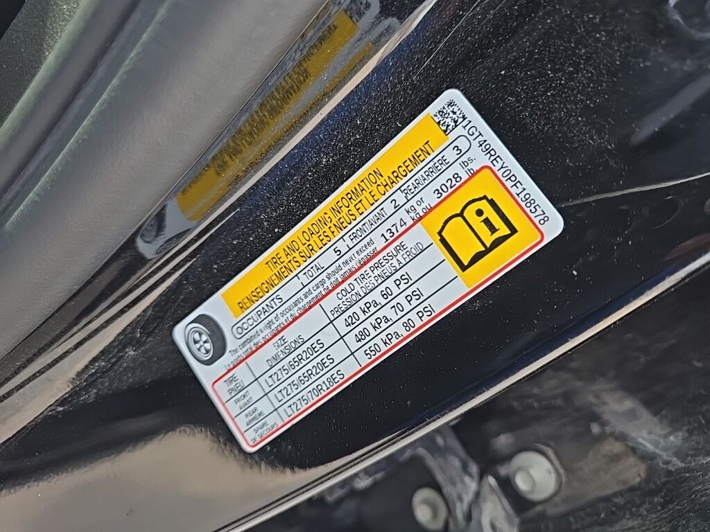 2023 GMC Sierra 2500HD 4x4 Crew Cab Denali Minocqua WI