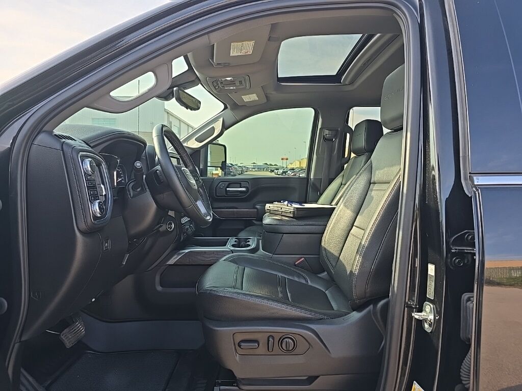 2023 GMC Sierra 2500HD 4x4 Crew Cab Denali Minocqua WI