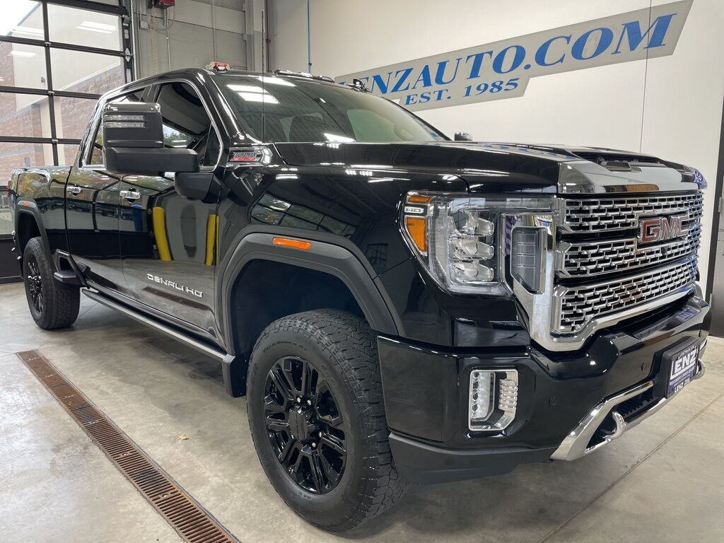 2023 GMC Sierra 2500HD 4x4 Crew Cab Denali