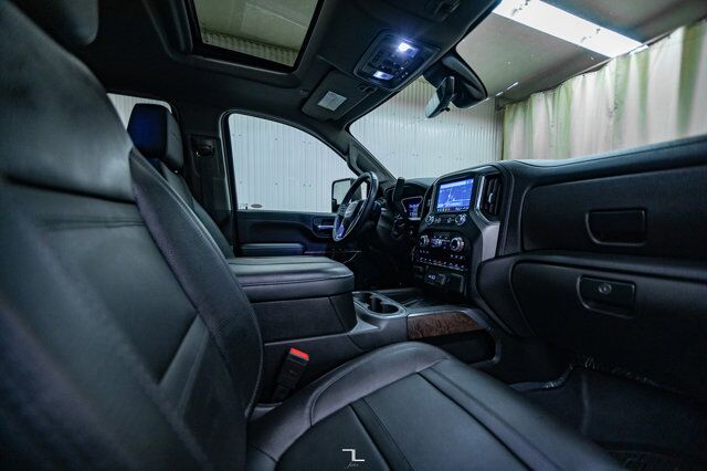 2023 GMC Sierra 2500HD 4x4 Crew Cab Denali Ultimate Diesel Leather Roof Nav Red Deer AB