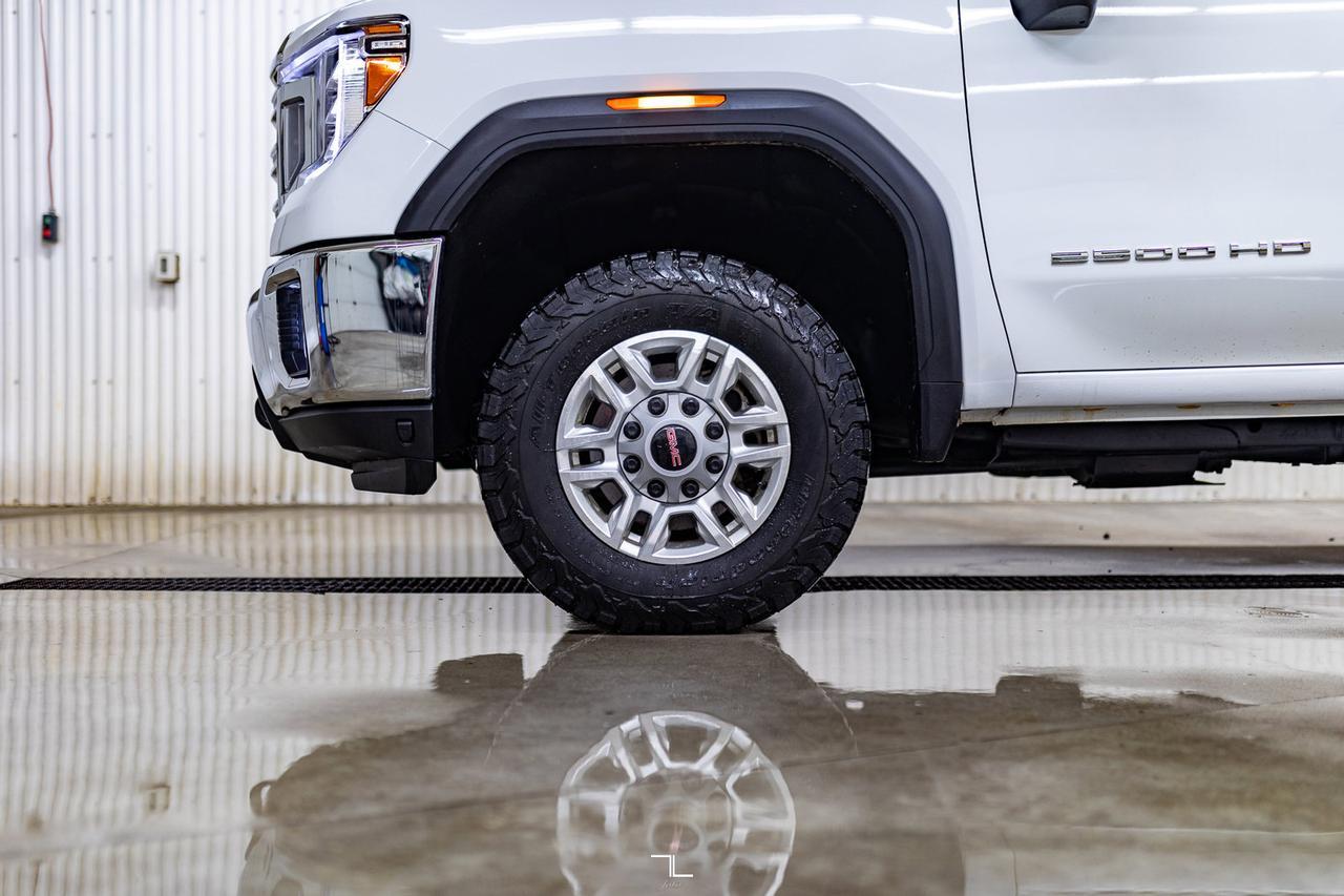 2023 GMC Sierra 2500HD 4x4 Crew Cab SLE PSeat Red Deer AB