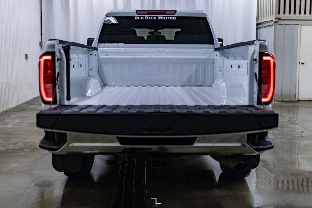 2023 GMC Sierra 2500HD 4x4 Crew Cab SLE PSeat Red Deer AB