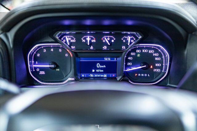 2023 GMC Sierra 2500HD 4x4 Crew Cab SLE PSeat Red Deer AB