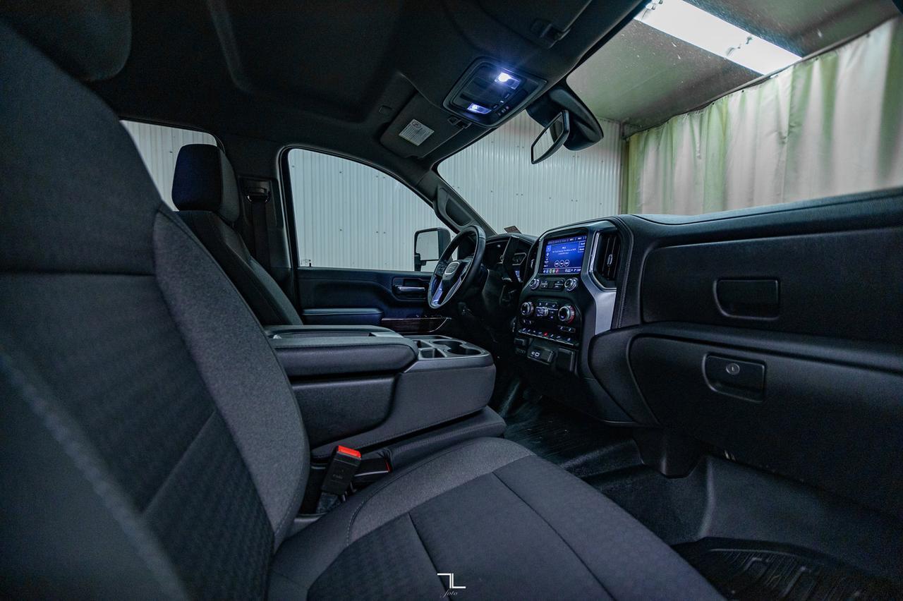 2023 GMC Sierra 2500HD 4x4 Crew Cab SLE X31 Diesel BCam Red Deer AB