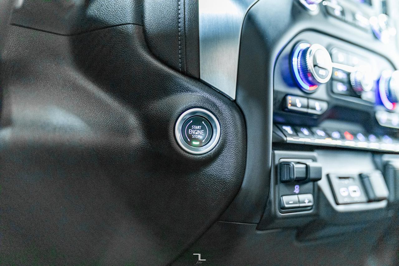 2023 GMC Sierra 2500HD 4x4 Crew Cab SLE X31 Diesel BCam Red Deer AB