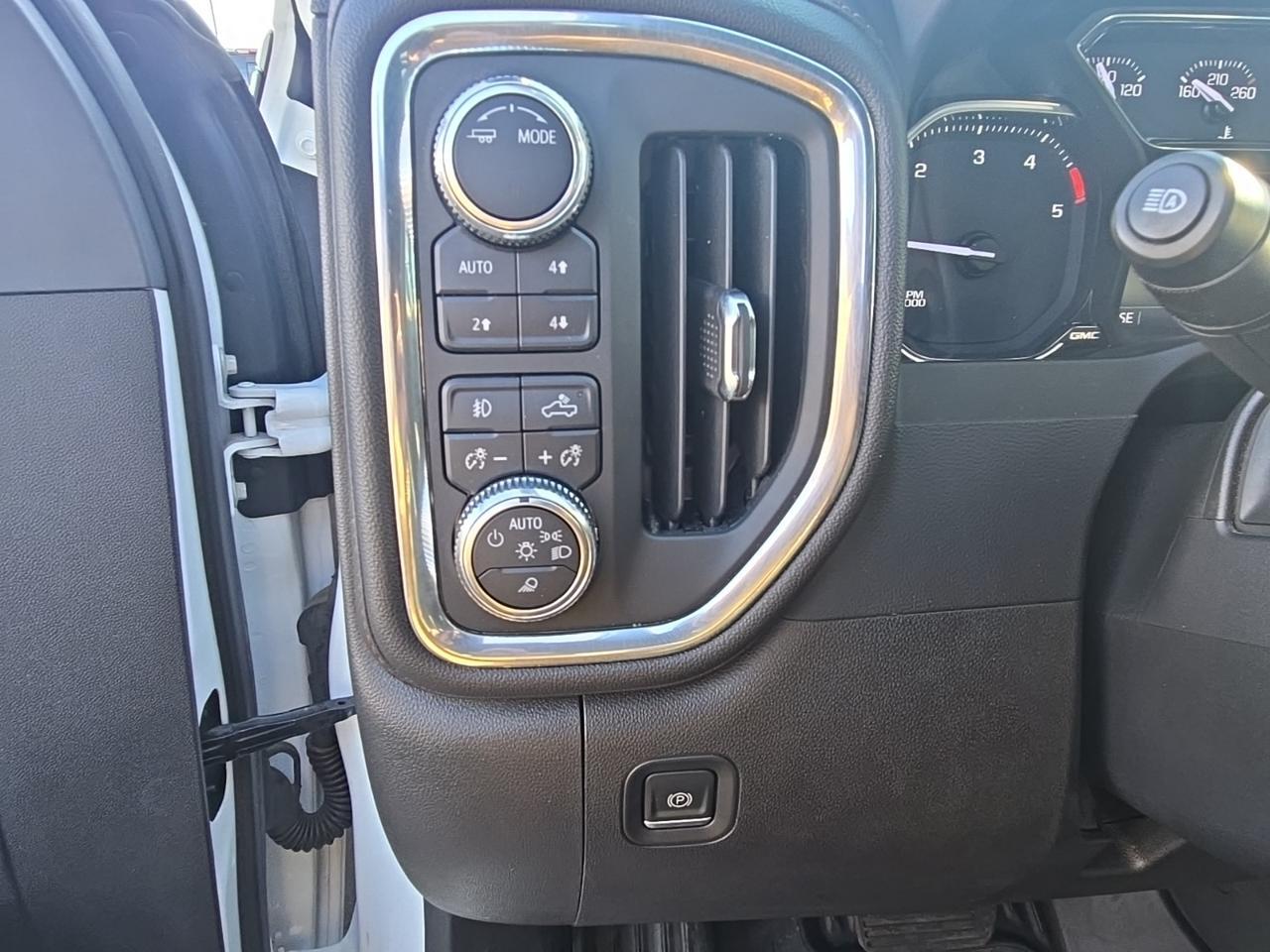 2023 GMC Sierra 2500HD AT4 Fredericksburg VA