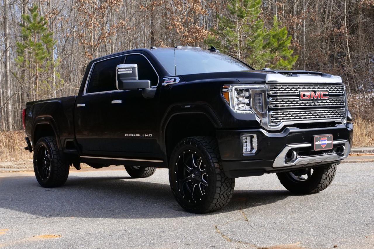 2023 GMC Sierra 2500HD Denali 4X4 / Wheels & Tires Upgrade / Diesel! Lincolnton NC