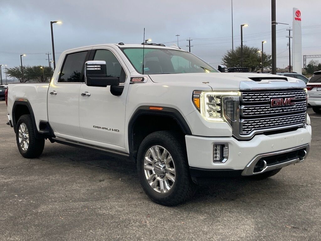 2023 GMC Sierra 2500HD Denali