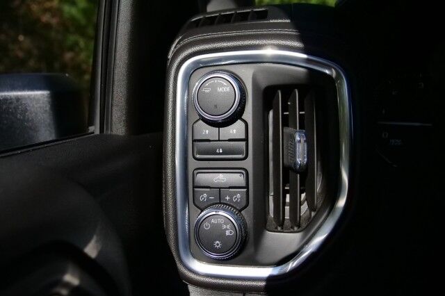 2023 GMC Sierra 2500HD SLE 4X4 / Duramax Diesel / ARE Bed Cap! High Point NC