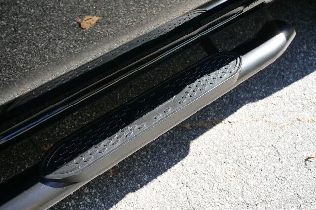 2023 GMC Sierra 2500HD SLE 4X4 / Duramax Diesel / ARE Bed Cap! High Point NC