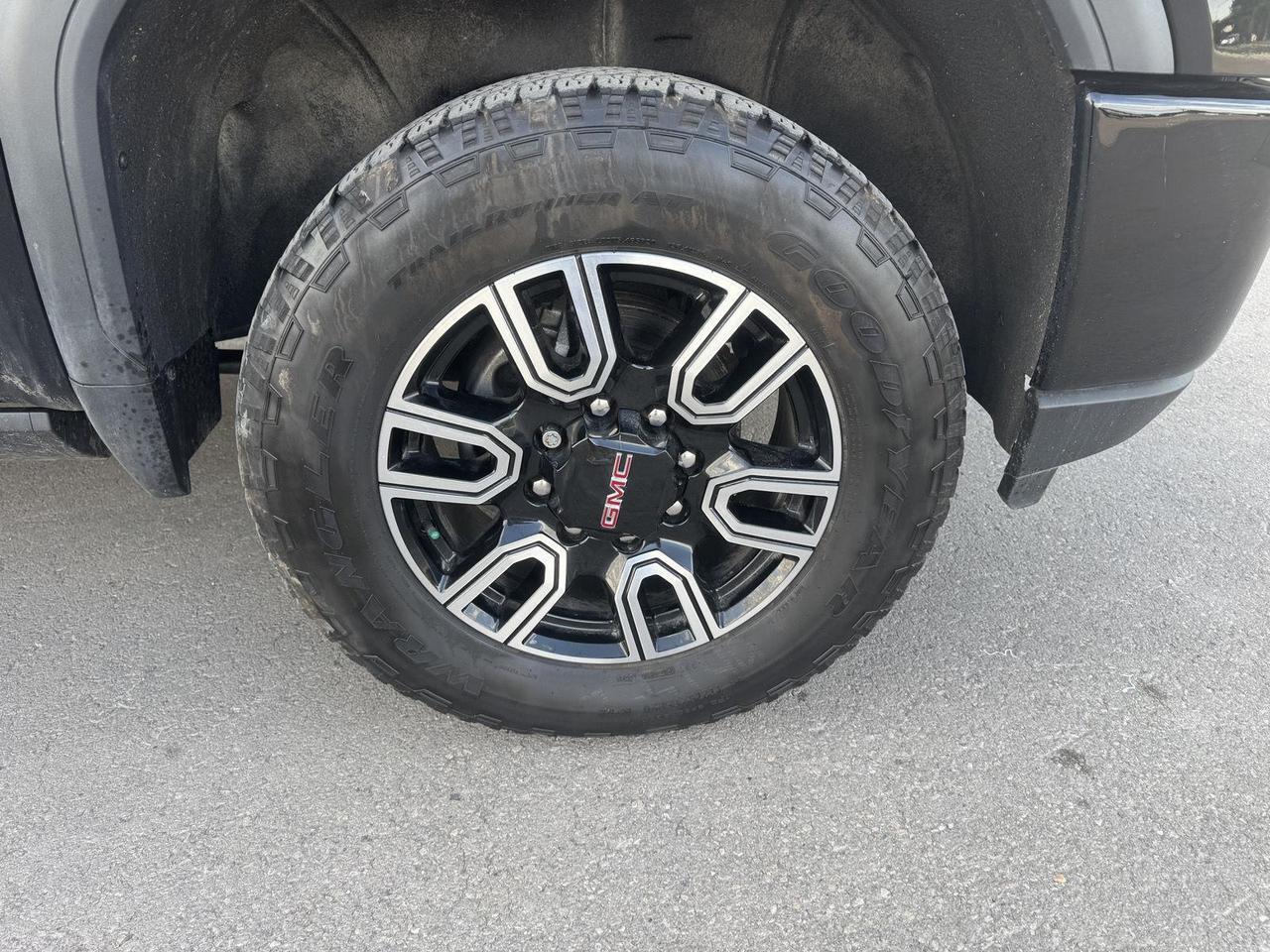 2023 GMC Sierra 3500HD 4WD Crew Cab Standard Bed AT4 | 4WD Crew Cab Long Bed AT4 Lehi UT