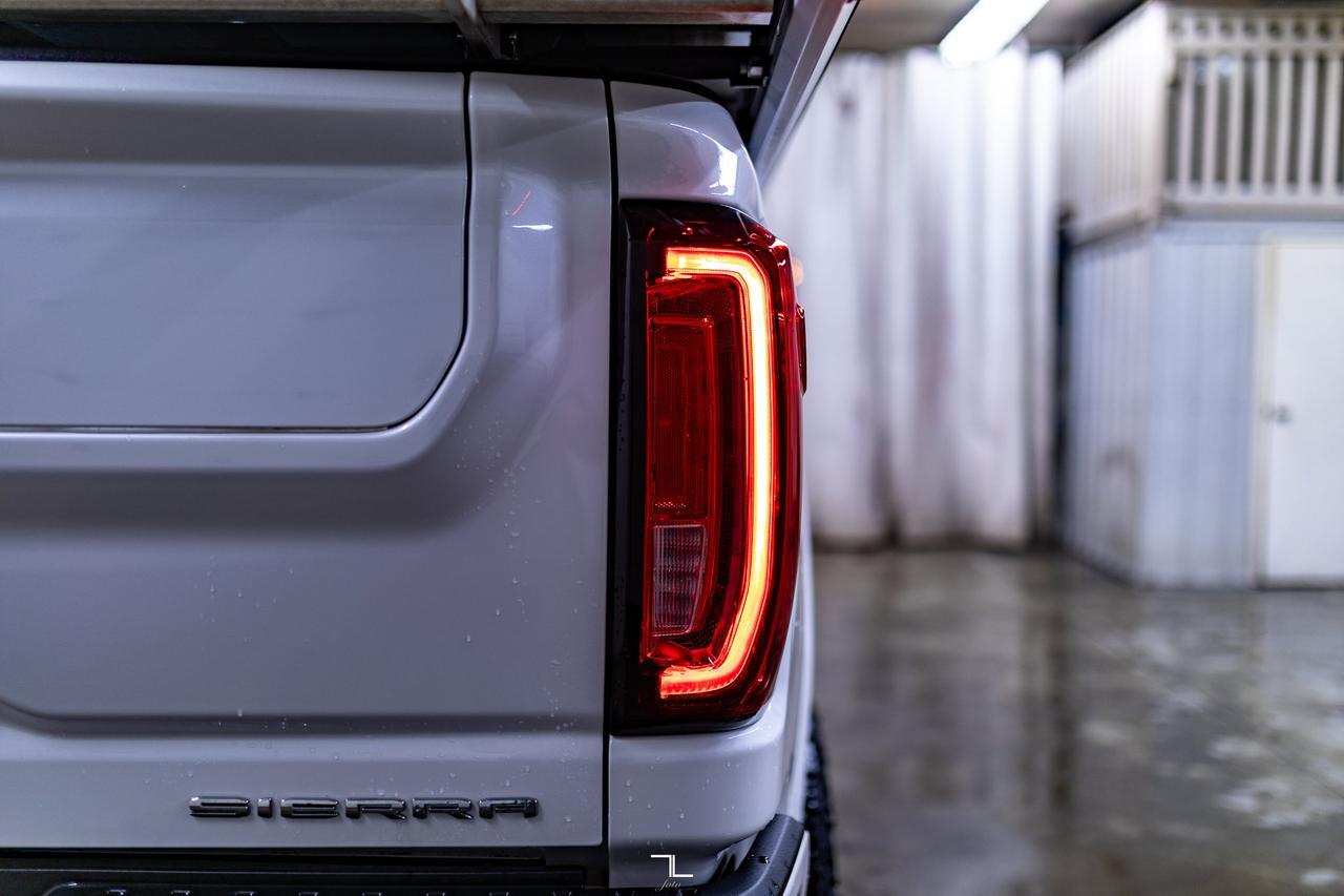 2023 GMC Sierra 3500HD 4x4 Crew Cab Denali Diesel Leather Roof Nav 6" Lift Red Deer AB