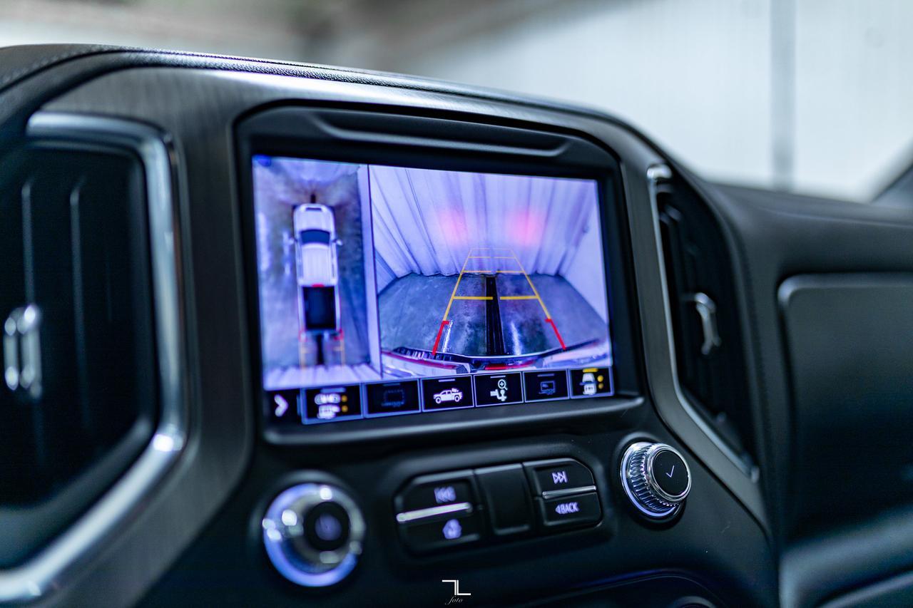 2023 GMC Sierra 3500HD 4x4 Crew Cab Denali Diesel Leather Roof Nav 6" Lift Red Deer AB