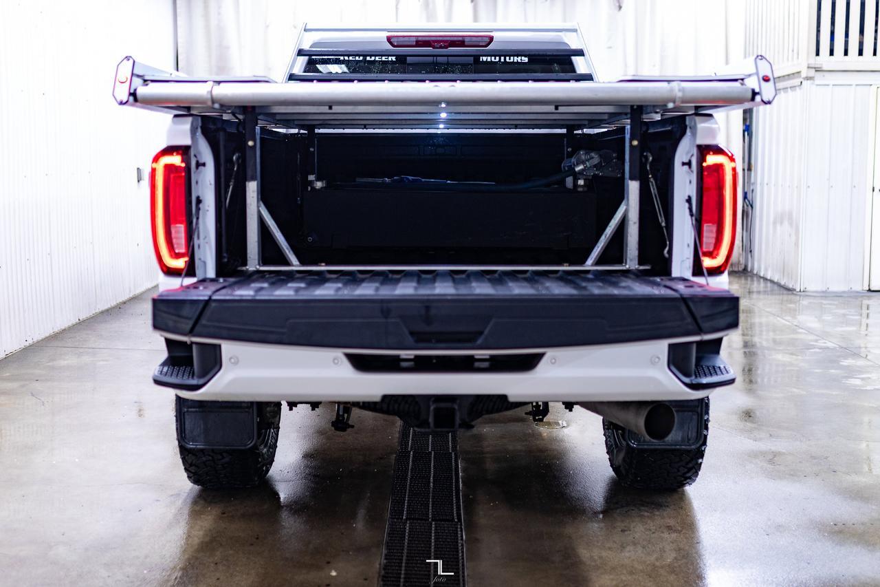 2023 GMC Sierra 3500HD 4x4 Crew Cab Denali Diesel Leather Roof Nav 6" Lift Red Deer AB