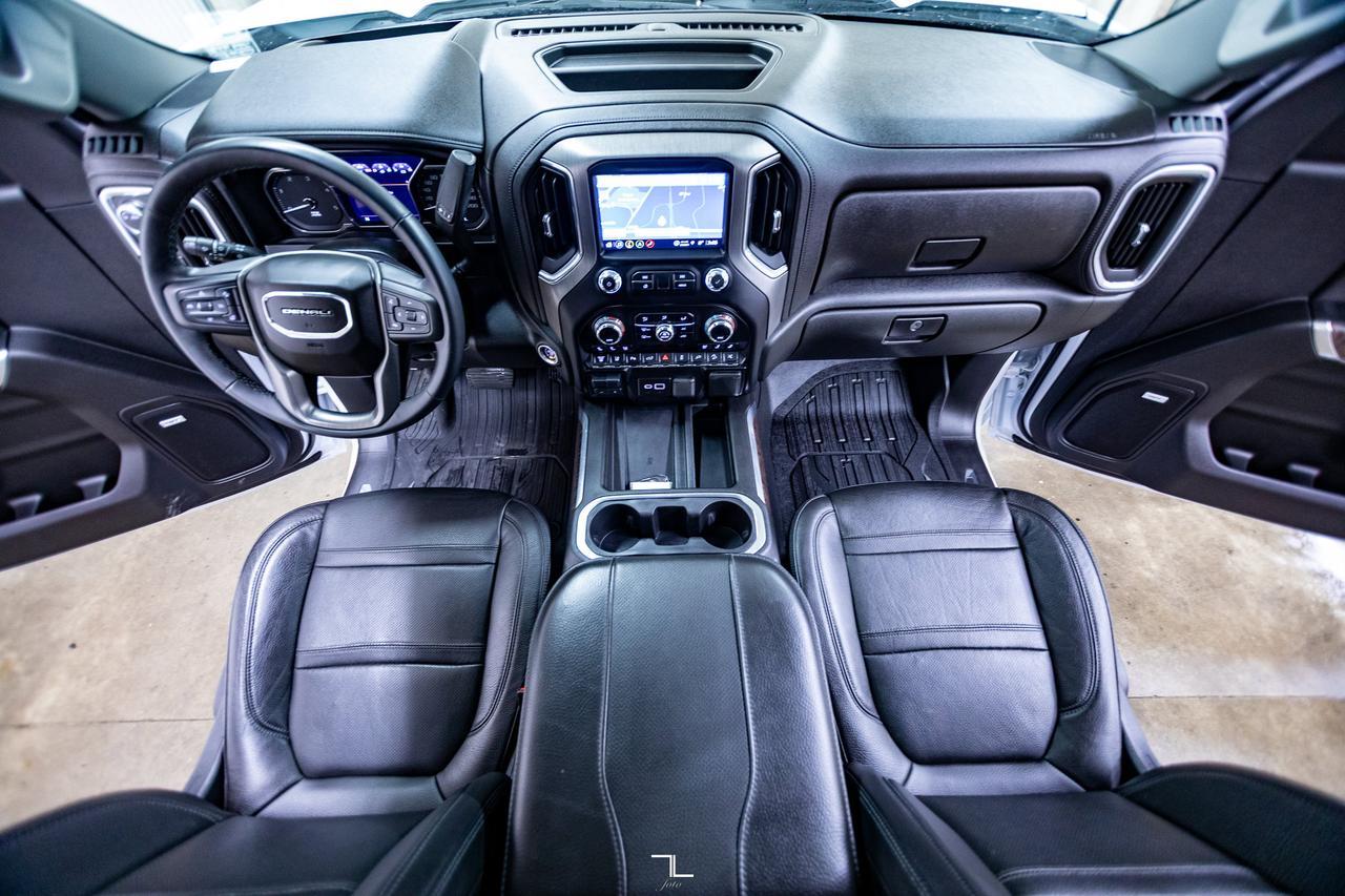 2023 GMC Sierra 3500HD 4x4 Crew Cab Denali Diesel Leather Roof Nav 6" Lift Red Deer AB