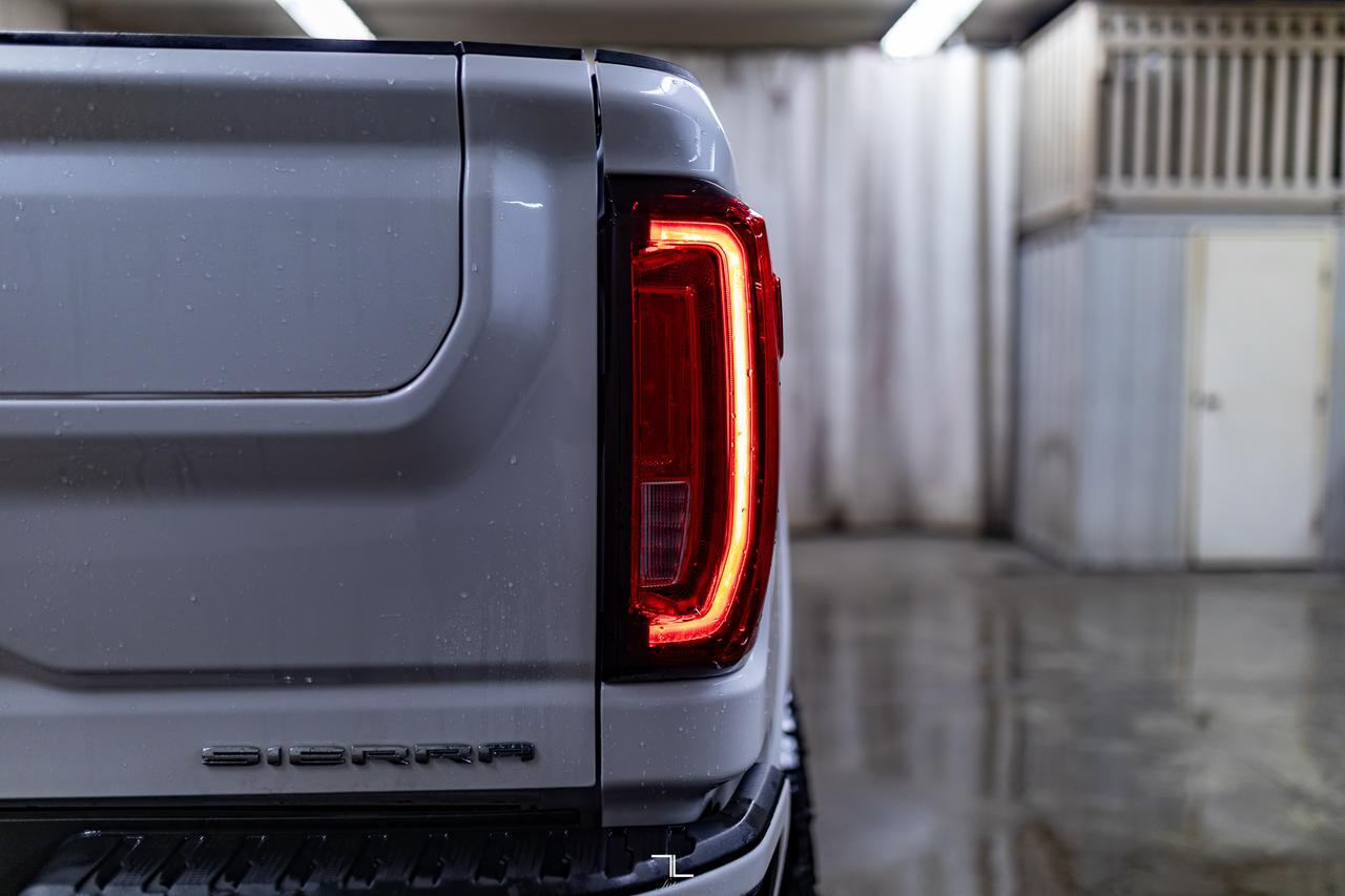 2023 GMC Sierra 3500HD 4x4 Crew Cab Denali Diesel Leather Roof Nav 6" Lift Red Deer AB