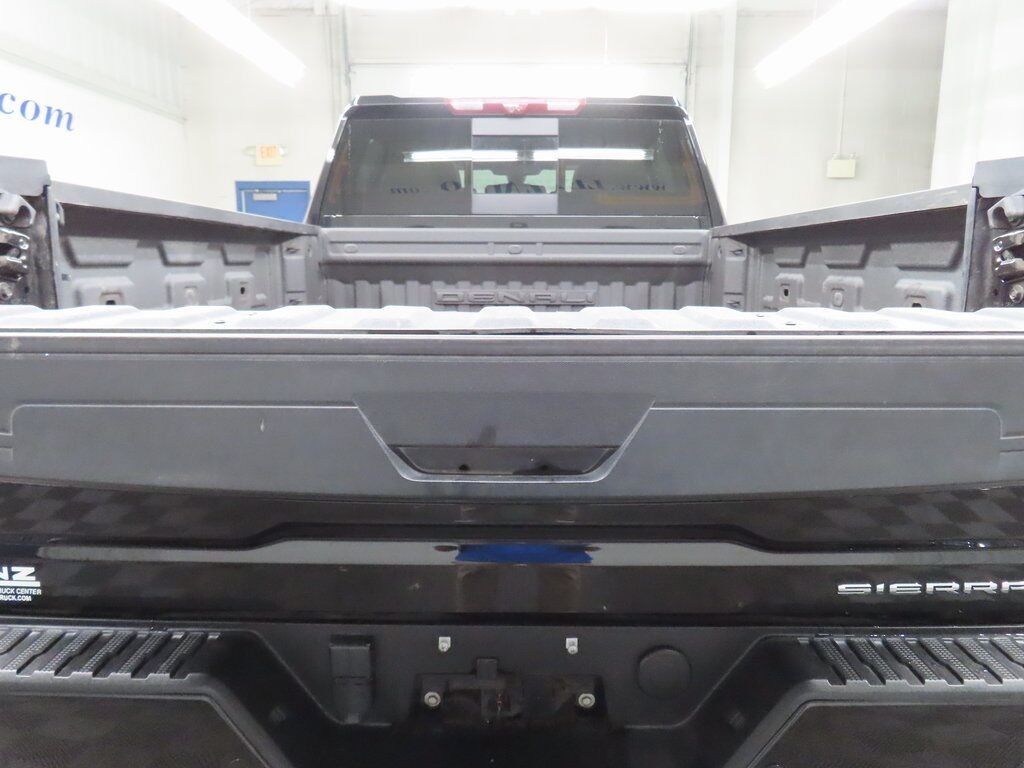 2023 GMC Sierra 3500HD 4x4 Crew Cab Denali SRW Fond du Lac WI