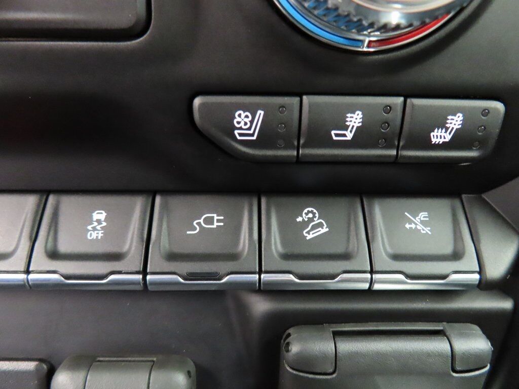 2023 GMC Sierra 3500HD 4x4 Crew Cab Denali SRW Fond du Lac WI