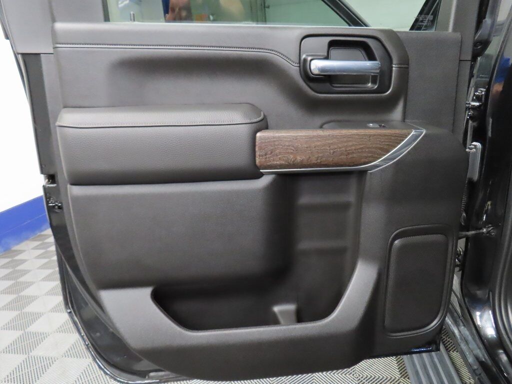 2023 GMC Sierra 3500HD 4x4 Crew Cab Denali SRW Fond du Lac WI