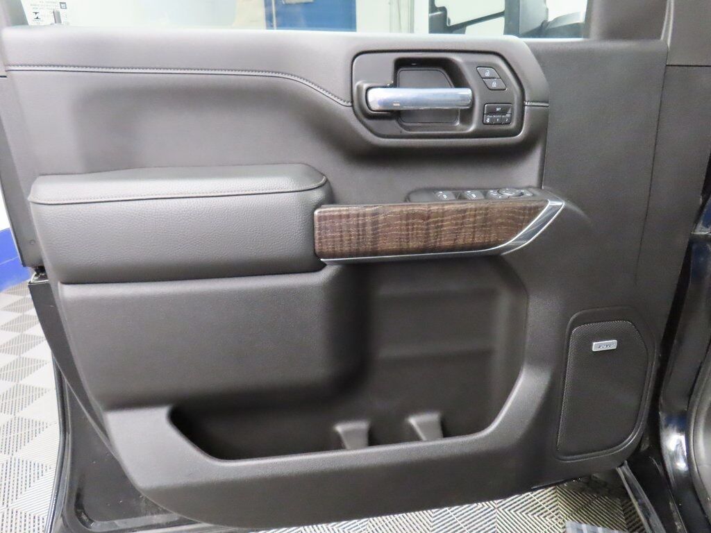 2023 GMC Sierra 3500HD 4x4 Crew Cab Denali SRW Fond du Lac WI