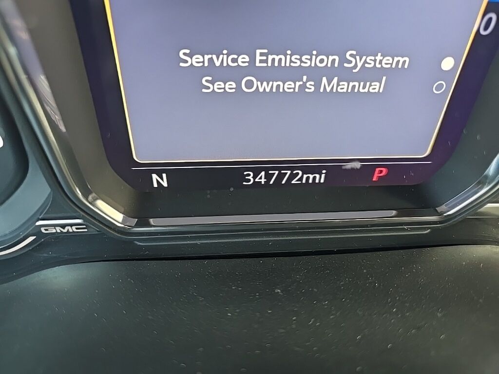 2023 GMC Sierra 3500HD 4x4 Crew Cab Denali SRW Fond du Lac WI