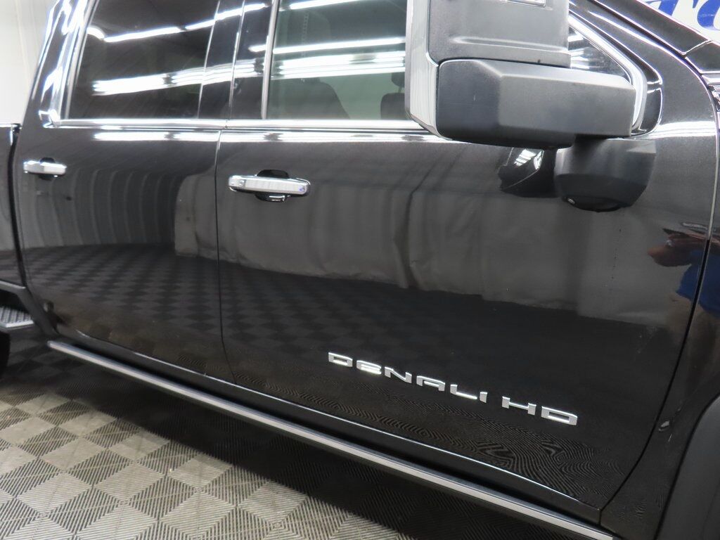 2023 GMC Sierra 3500HD 4x4 Crew Cab Denali SRW Fond du Lac WI