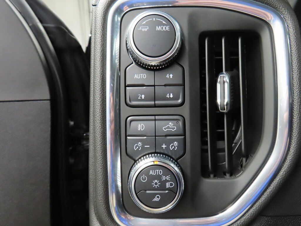 2023 GMC Sierra 3500HD 4x4 Crew Cab Denali SRW Fond du Lac WI