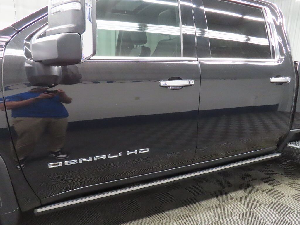 2023 GMC Sierra 3500HD 4x4 Crew Cab Denali SRW Fond du Lac WI