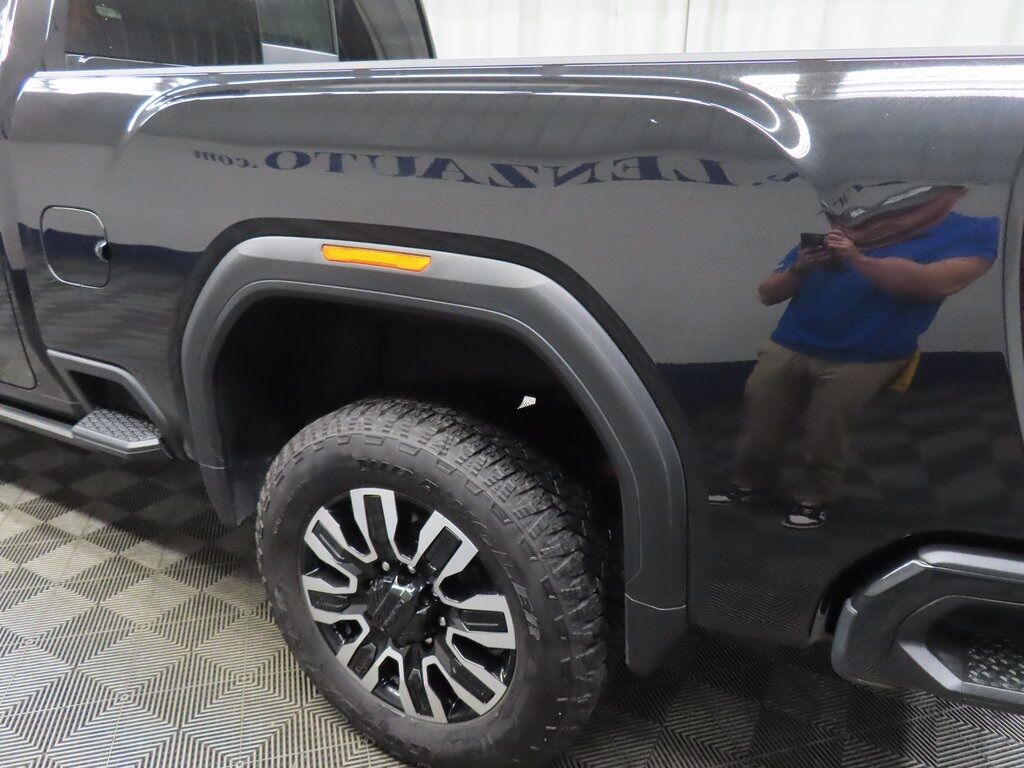 2023 GMC Sierra 3500HD 4x4 Crew Cab Denali SRW Fond du Lac WI