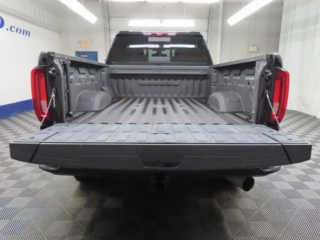 2023 GMC Sierra 3500HD 4x4 Crew Cab Denali SRW Fond du Lac WI