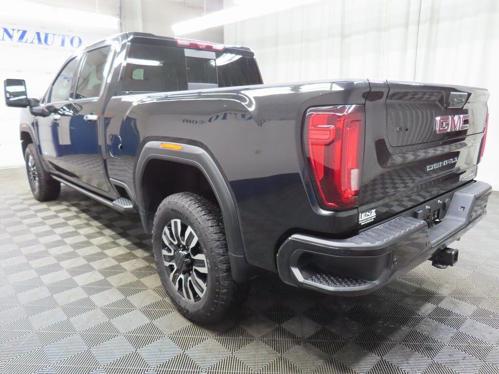 2023 GMC Sierra 3500HD 4x4 Crew Cab Denali SRW Fond du Lac WI