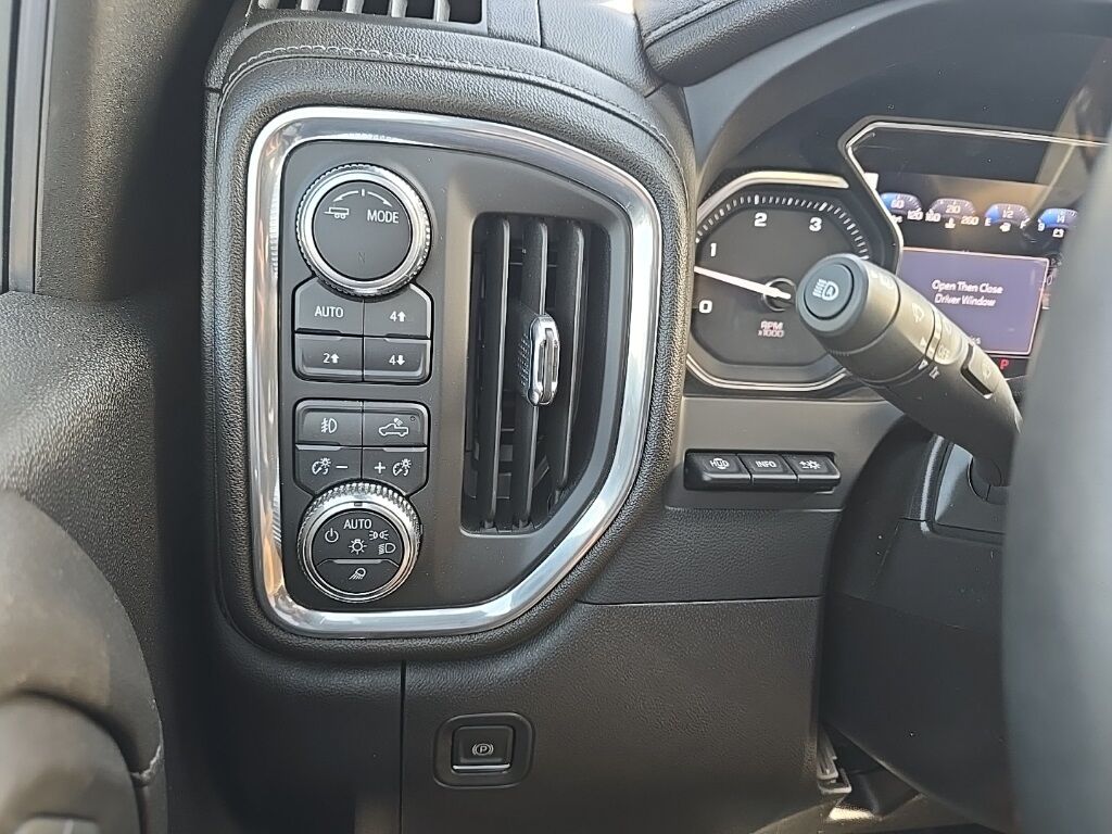 2023 GMC Sierra 3500HD 4x4 Crew Cab Denali SRW Fond du Lac WI