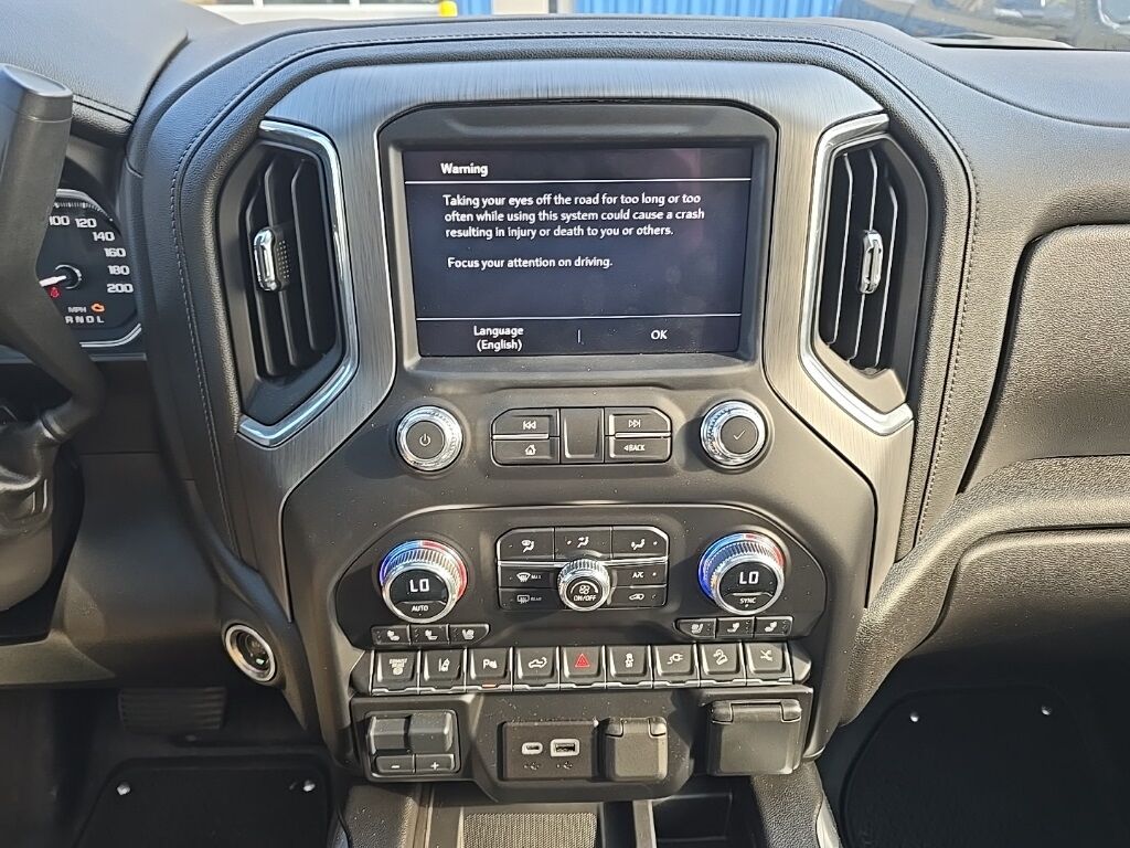 2023 GMC Sierra 3500HD 4x4 Crew Cab Denali SRW Fond du Lac WI