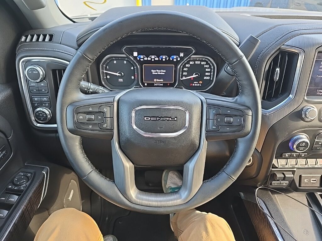 2023 GMC Sierra 3500HD 4x4 Crew Cab Denali SRW Fond du Lac WI