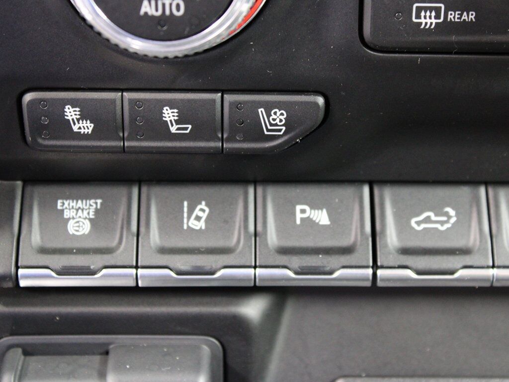 2023 GMC Sierra 3500HD 4x4 Crew Cab Denali SRW Fond du Lac WI