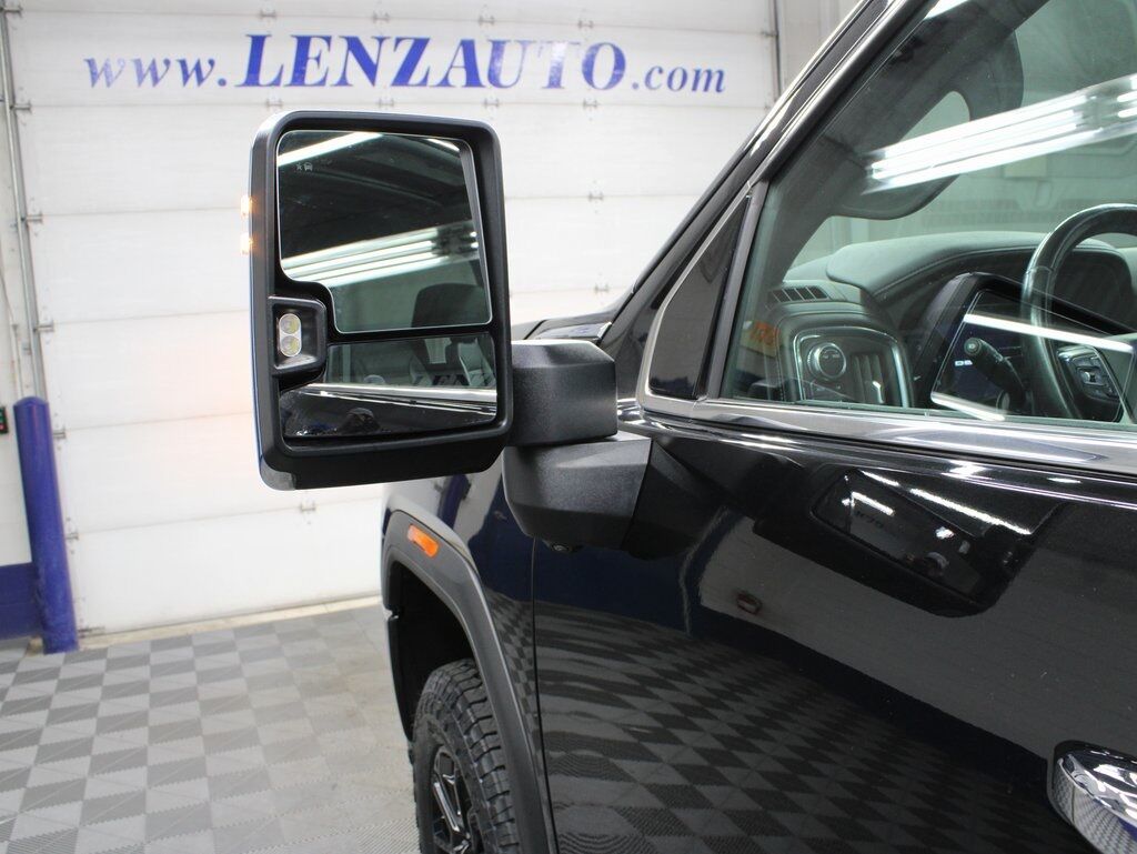 2023 GMC Sierra 3500HD 4x4 Crew Cab Denali SRW Fond du Lac WI