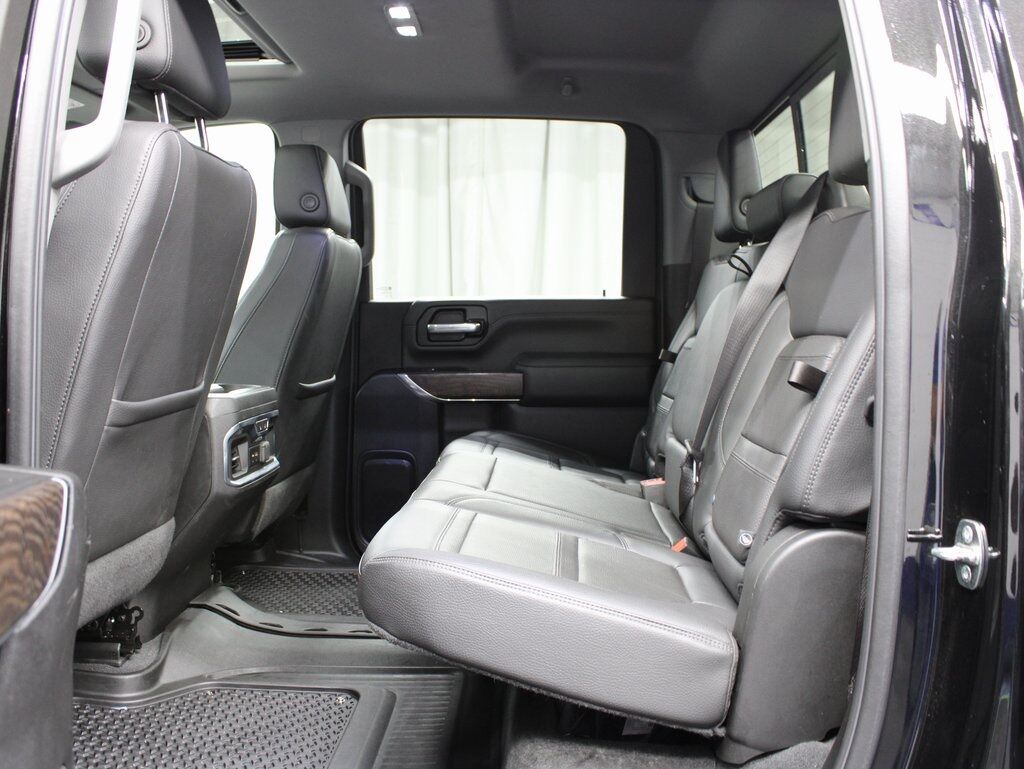2023 GMC Sierra 3500HD 4x4 Crew Cab Denali SRW Fond du Lac WI