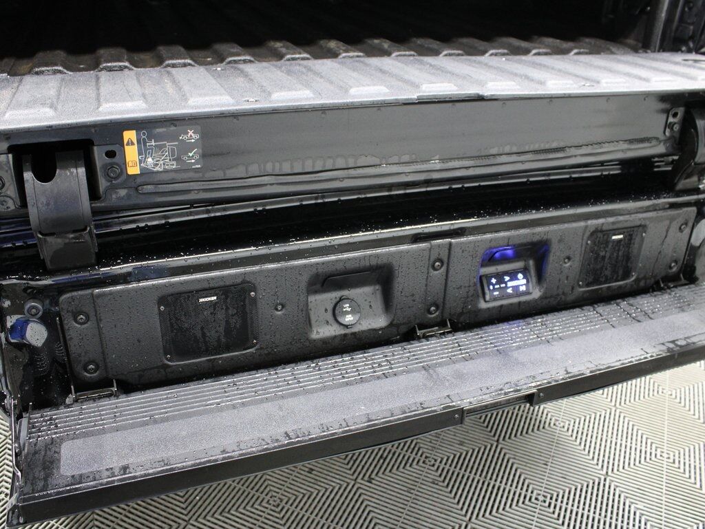 2023 GMC Sierra 3500HD 4x4 Crew Cab Denali SRW Fond du Lac WI