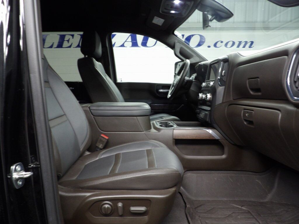 2023 GMC Sierra 3500HD 4x4 Crew Cab Denali SRW Fond du Lac WI